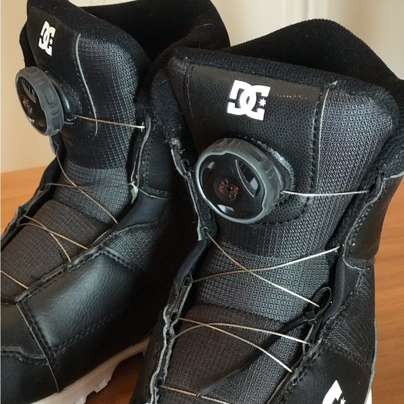 DC boa system snowboarding boot youth size 1 black blue - Picture 8 of 8